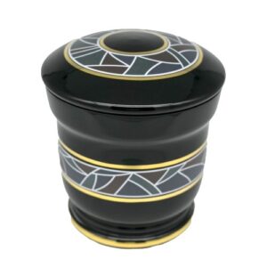 elegant-black-glass-urn